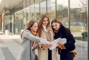 В Госдуме предложили запретить проведение экзаменов в вузах по выходным дням