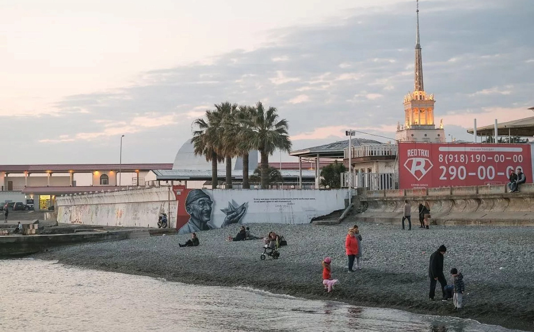 Почти 40% туристов после посещения Сочи задумались о переезде, 25% мечтают остаться в Краснодаре