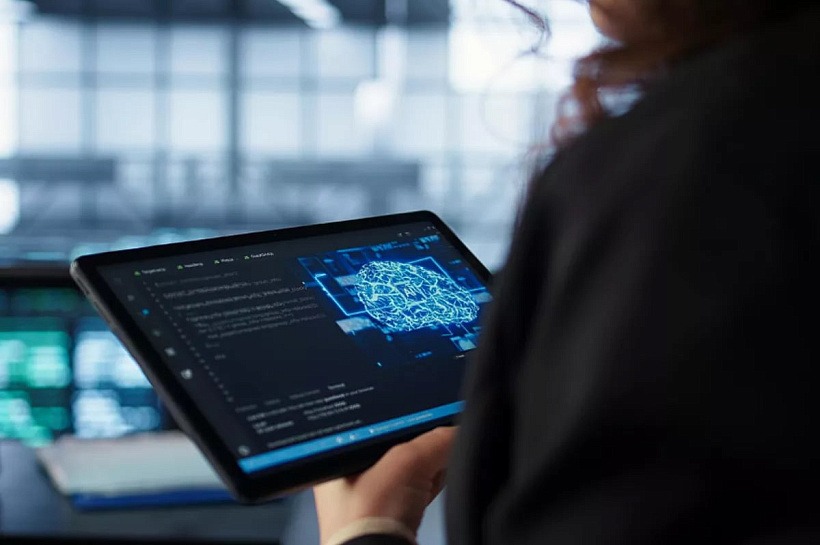 Российские ученые создали ИИ, который проверяет другие нейросети на галлюцинации