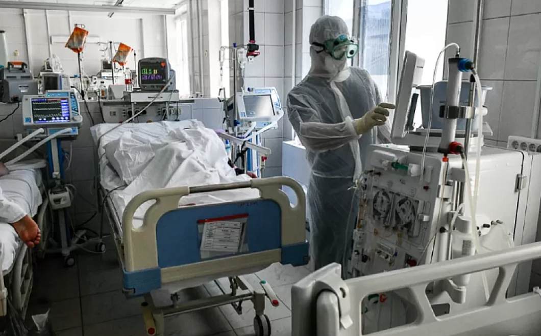 Онищенко оценил риски всплеска заболеваемости COVID-19 в России