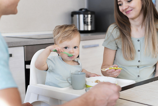 Прикорм малыша: открываем мир вкусов вместе