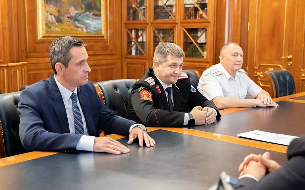 Вице-губернатор Александр Власов побывал с рабочим визитом в Карачаево-Черкесии