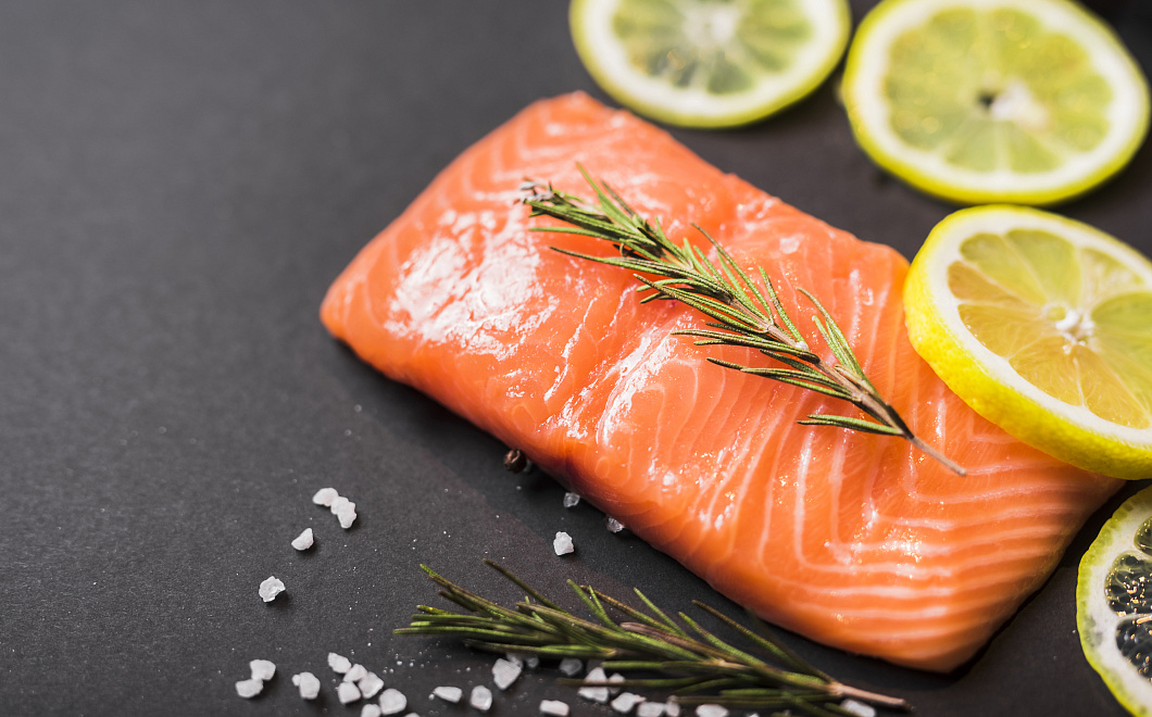 Омега-3 секрет молодости: почему важен лосось