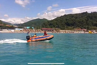 Спасатели нашли тело утонувшего в море подростка в Сочи