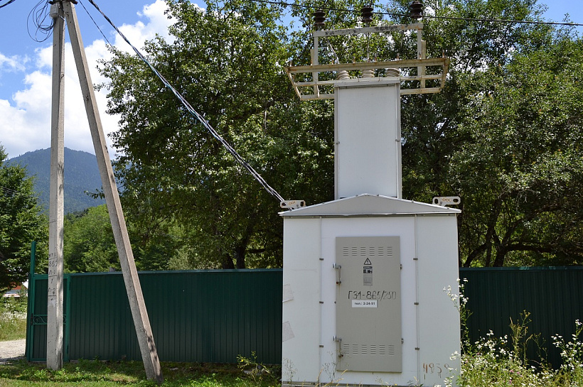 Тихорецкие энергетики повысили надежность более 160 трансформаторных подстанций