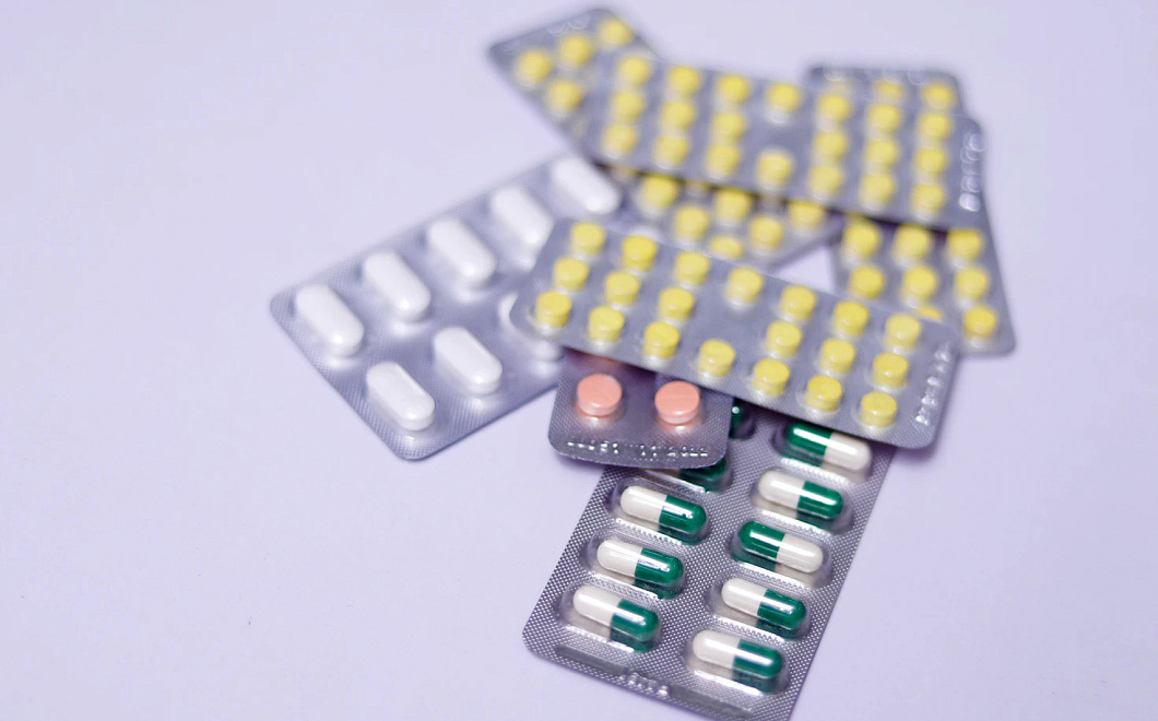 В 2023 году в России начнется производство 70 наименований новых лекарств