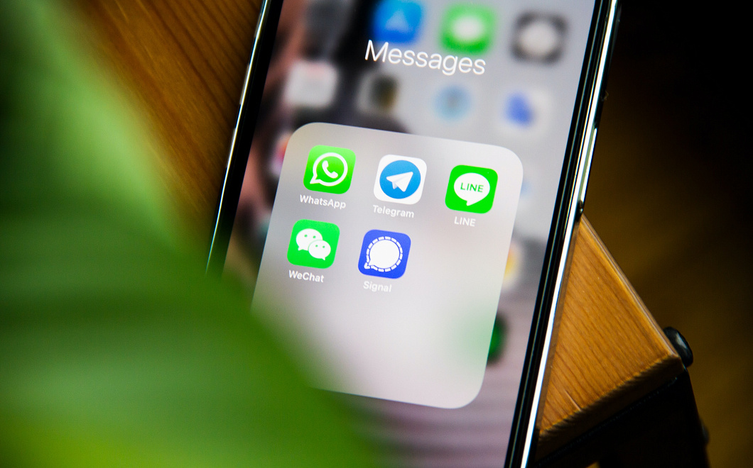 «Запрыгнуть в последний вагон»: в мессенджере WhatsApp появятся каналы