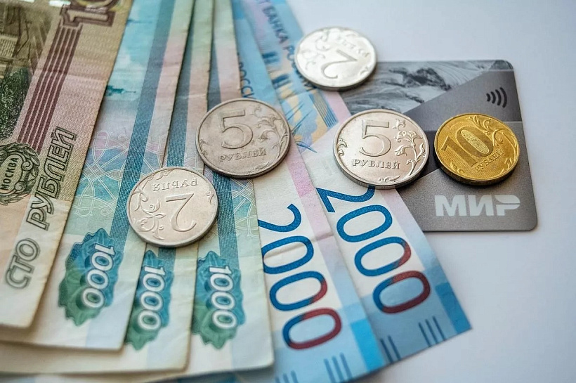 Росстат зафиксировал рост реальных зарплат россиян в феврале на 8,6%