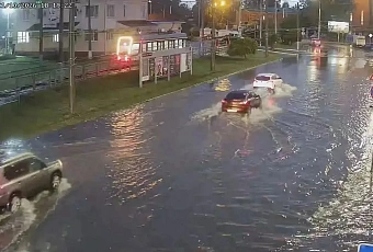 Улицы ушли под воду. На Краснодар обрушился ливень