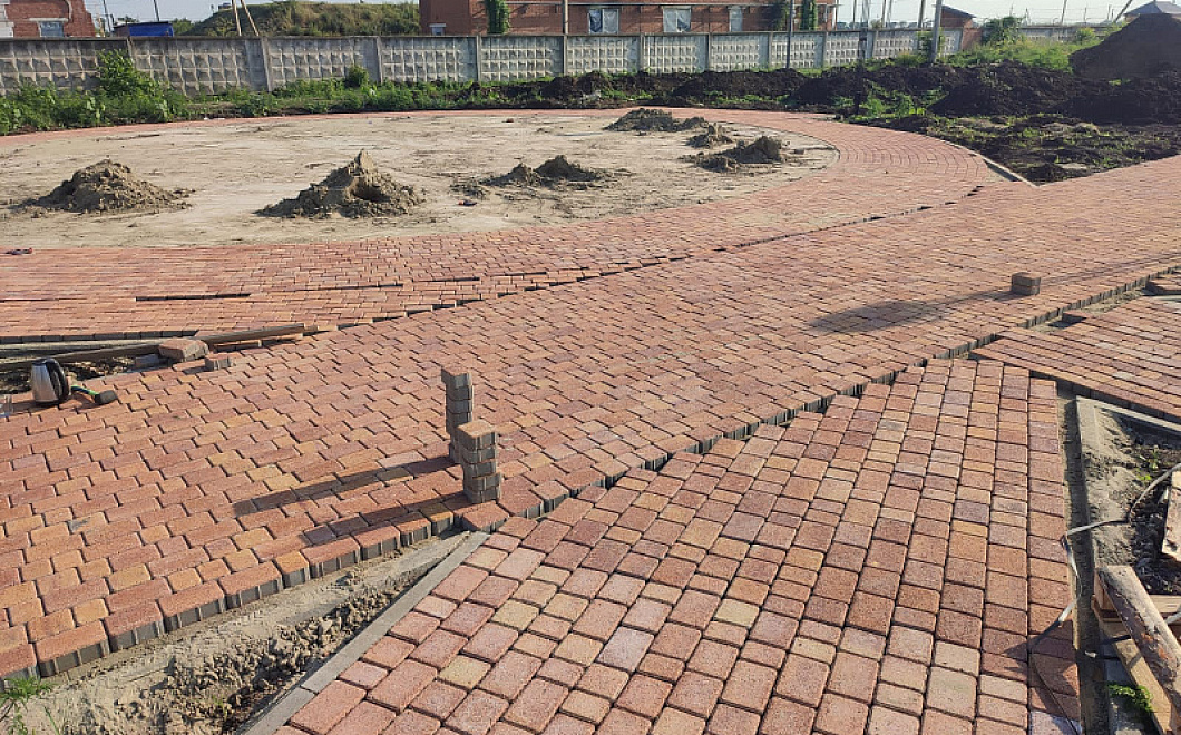 В Выселках на 70% благоустроили сквер