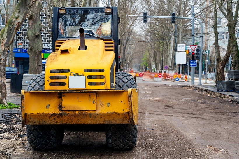 В хуторе Восточном отсыпают дороги, в Коваленко строят спортплощадку: что благоустраивают в Северском районе