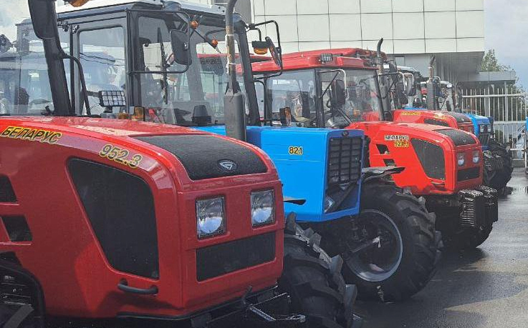 При поддержке СберЛизинга кубанские аграрии получат 18 тракторов