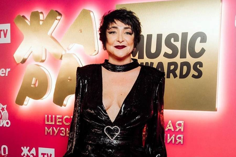 На музыкальной премии «Жара» Лолита потрясла и не постеснялась