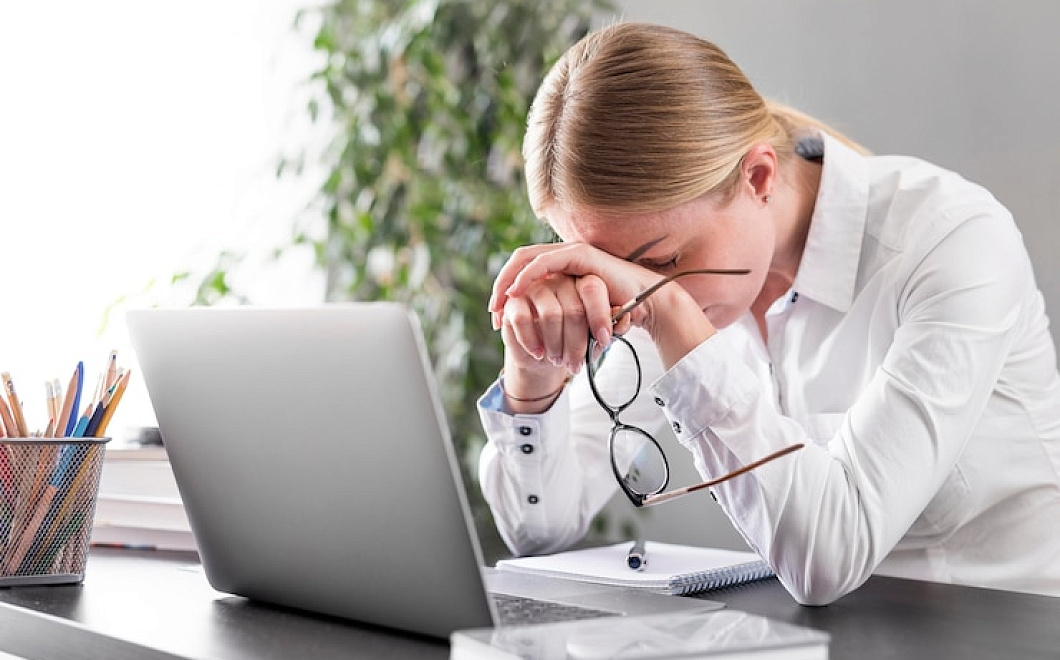 Лучшие травяные чаи и настои от головной боли