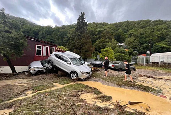 Во время разгула стихии в Туапсинском районе без вести пропали четыре человека