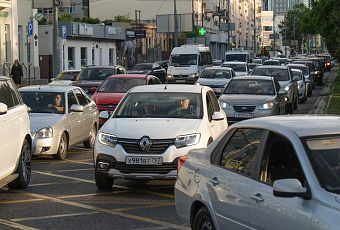 Беспилотное будущее: большинство автолюбителей Кубани не верят в скорый автопилот