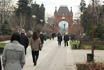 На Кубань пришло долгожданное тепло, но синоптики обещают сильный ветер