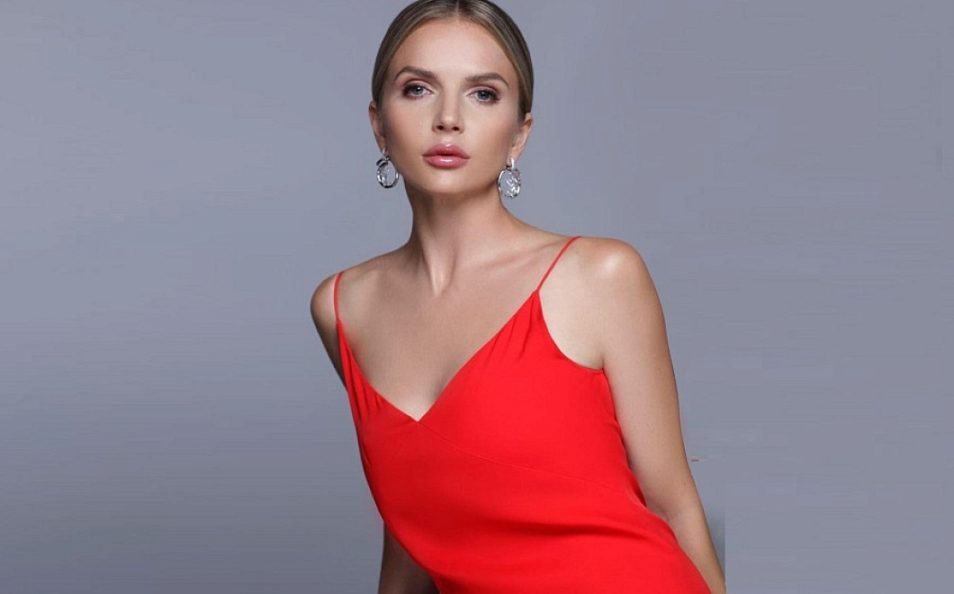 «Сердца у него нет»: поп-певица Юлия Михальчик рассказала не всю правду о продюсере Александре Шульгине