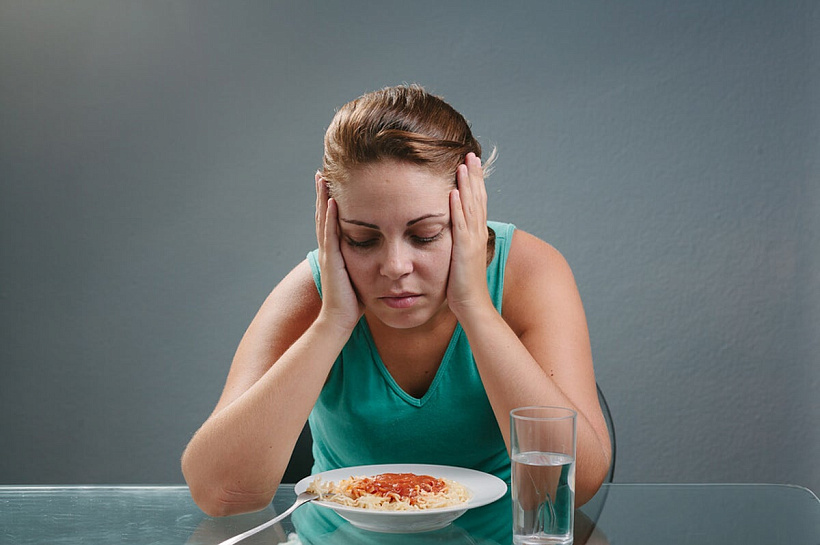 Почему после обеда болит голова