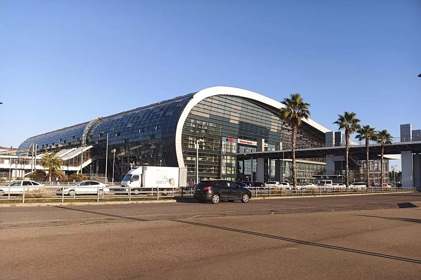  Железнодорожный вокзал Адлера возглавил рейтинг пассажиропотока на Юге России