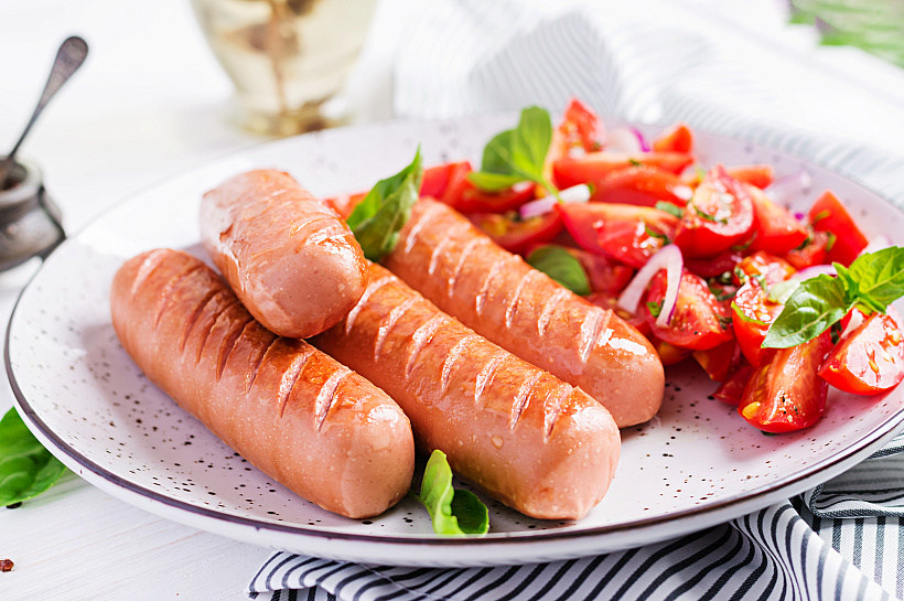 Вкусный обман: сосиски могут навредить здоровью