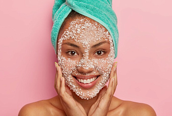 Как сделать пилинг для лица в домашних условиях