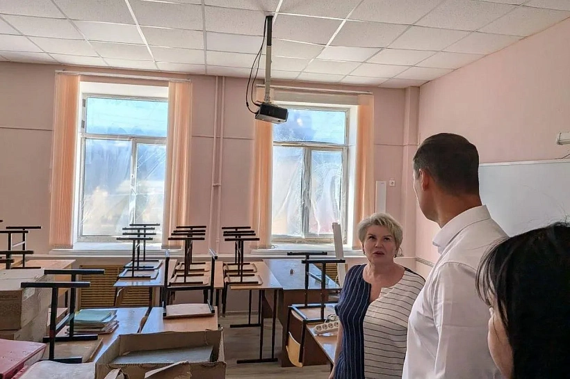 Поврежденную при атаке беспилотников школу в Новороссийске планируют восстановить за два месяца