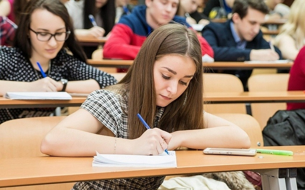 Итоги конкурсов на соискание стипендий для талантливой молодежи подвели в Краснодарском крае