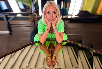 Не пришей звезде рукав: Лера Кудрявцева попала в топ звезд без вкуса и обложила матом эксперта 