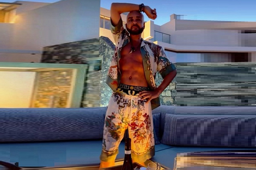 «Не щадя живота своего»: Филипп Киркоров слишком напрягся, показывая пресс