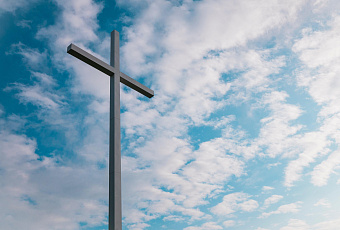 Вы все не так поняли: священник пообещал выгнать бедных из рая