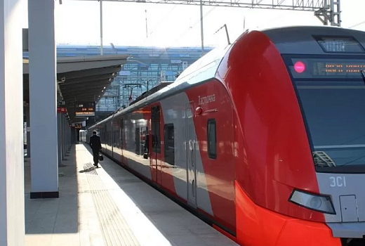  Путин подписал закон о бесплатном проезде детей до семи лет в электричках