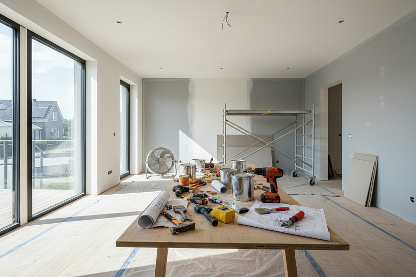 Как завершить ремонт дома в рамках бюджета: пошаговое планирование и выбор подрядчика