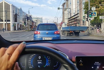 Водители смогут предъявлять права в MAX уже осенью