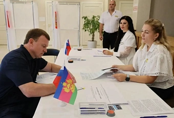 Вице-губернатор Кубани Евгений Пергун проголосовал на выборах в Госдуму