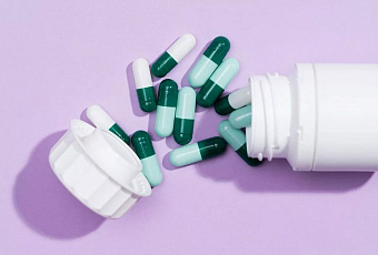 Спрос россиян на витамины упал на 15% в январе 2026 года, кроме витамина Е