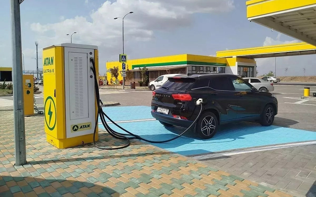 Evolute и Tesla стали самыми популярными электромобилями на Кубани