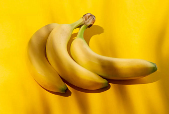 В Россию запретили ввозить слишком маленькие бананы: новый ГОСТ установил минимальную длину плодов