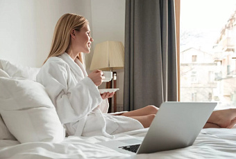 Бронирования отелей в России снизились на 3,8% с начала года, но Кубань и Крым показывают рост до 56%