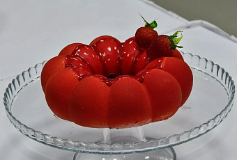 Бенто-торт за 1777 рублей и турецкие сладости: что дарят краснодарцам на 8 Марта