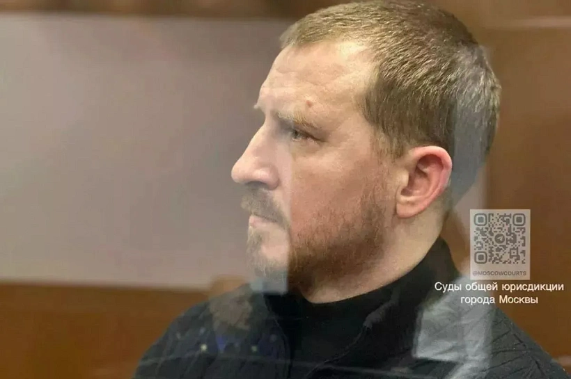 Суд конфисковал 440 млн рублей у экс-мэра Сочи Копайгородского и его жены в счет погашения ущерба