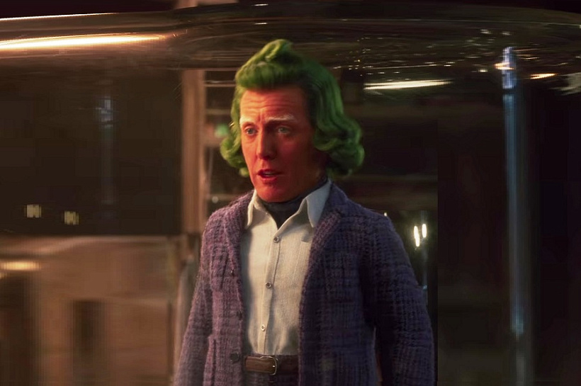 «Достать коротышку»: актер Хью Грант стал карликом и теперь ему угрожают расправой