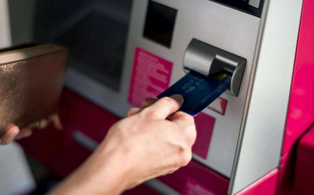Банки вводят гибкие лимиты на наличные для борьбы с мошенничеством