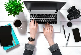 Нейросети стали главным помощником журналистов в работе с информацией