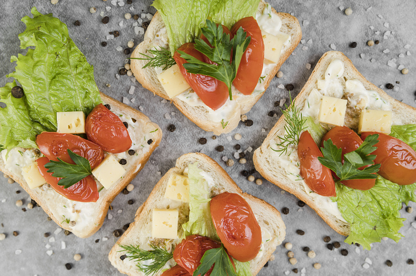 Обед всухомятку: почему перекусы вреднее, чем кажется