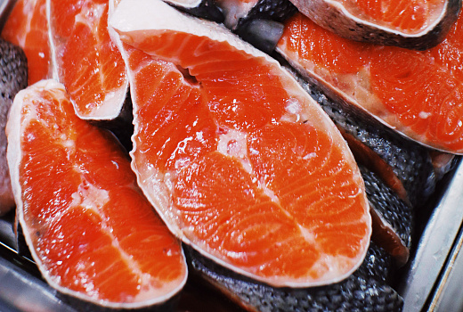 В «Русское море» не пускают рыбу: почему семга и форель известного бренда исчезли из продажи