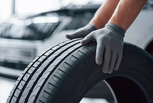 Продажи летних шин на Кубани рухнули на 37%: цена выросла до 6409 рублей, а покупатели стали избирательнее