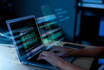 Мошенники в 2025 году используют ИИ, дипфейки и голоса родственников