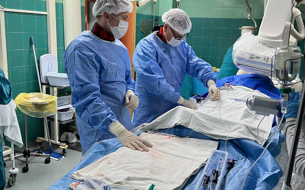 Без наркоза и остановки сердца: новый метод имплантации впервые применили на Кубани 