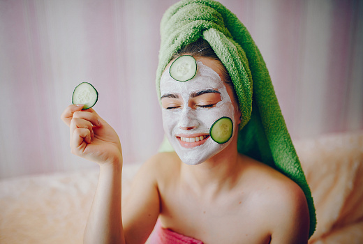 Теперь без отека: как придать свежести лицу с утра